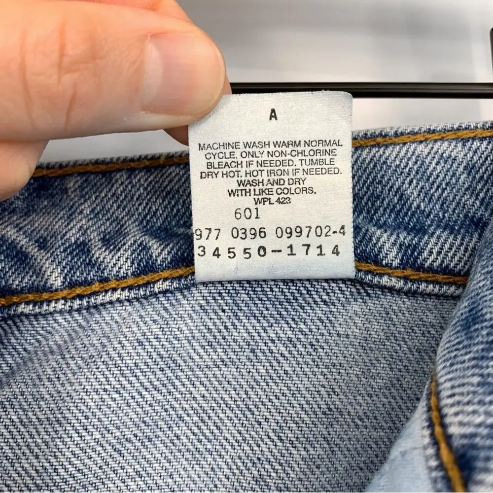 VTG LEVI'S Orange Tab 550 Relaxed Jean Shorts Blue Denim 38